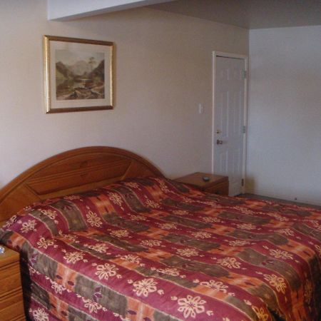 Welcome Traveller Motel Kingston Ngoại thất bức ảnh
