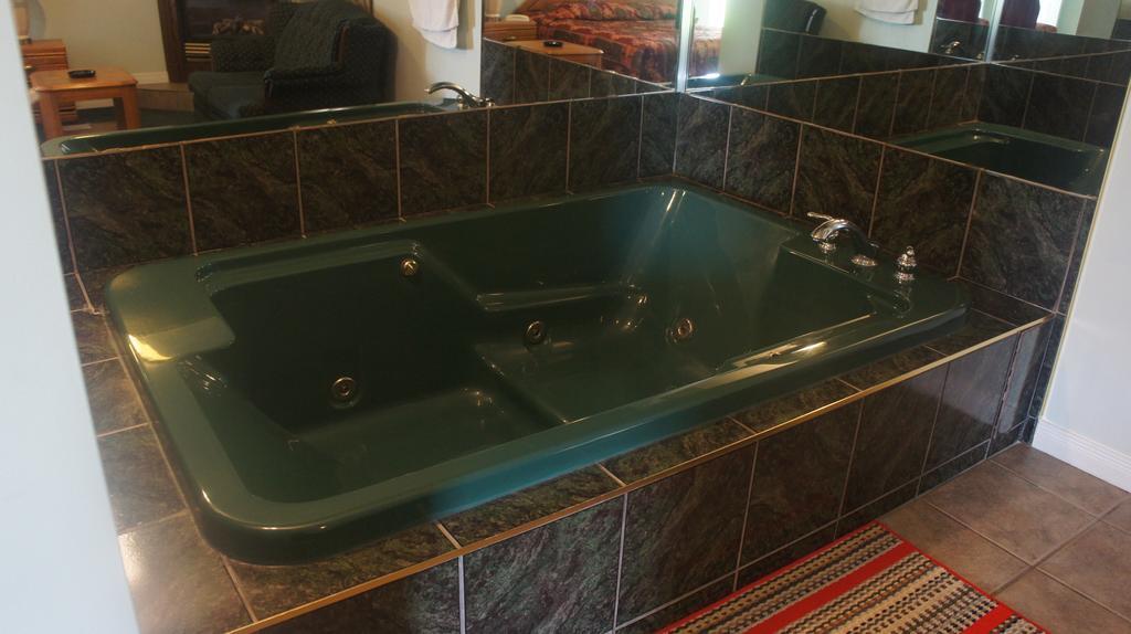 Welcome Traveller Motel Kingston Phòng bức ảnh